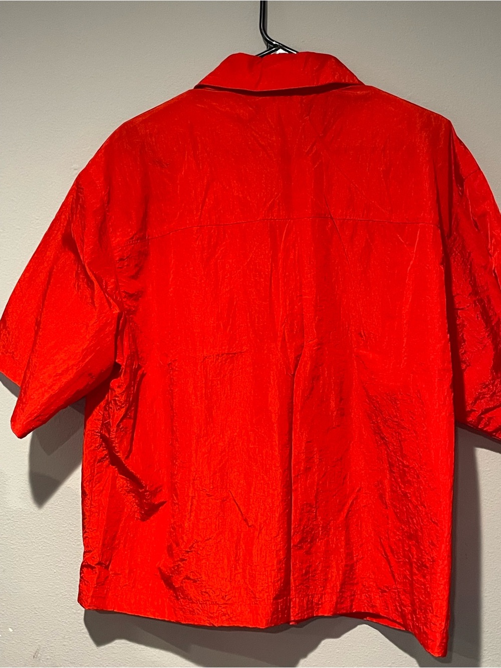 Tops - Picture 3 of 6